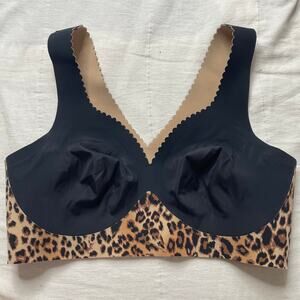 Evelyn and Bobbie The Evelyn Bra Leopard Size Small NO PADS